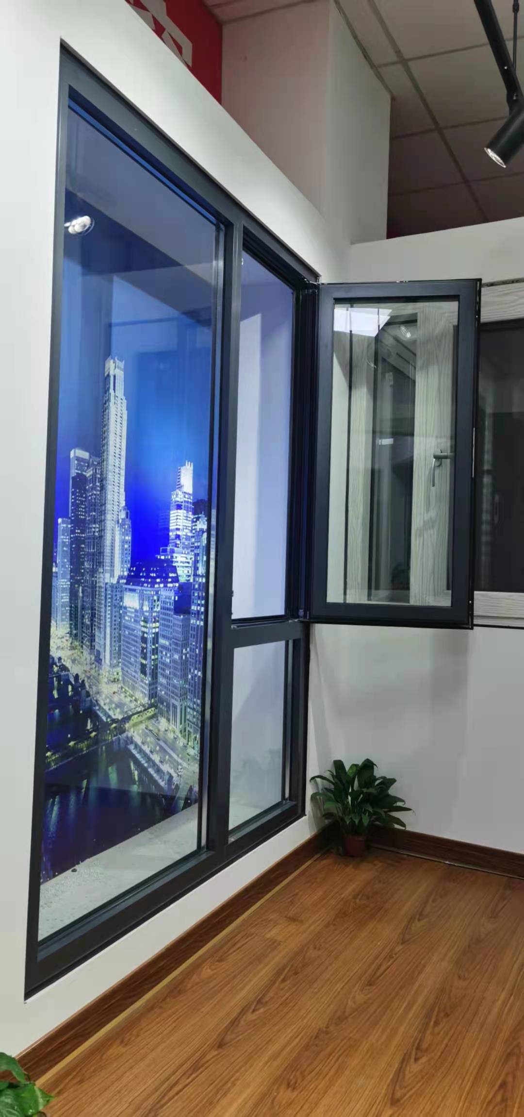 70断桥系统窗内开窗