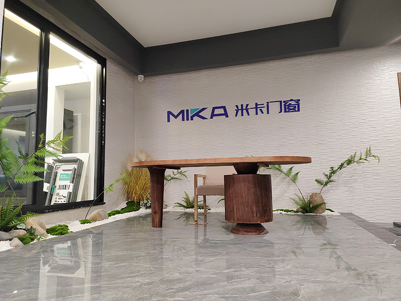 米卡门窗景观一角